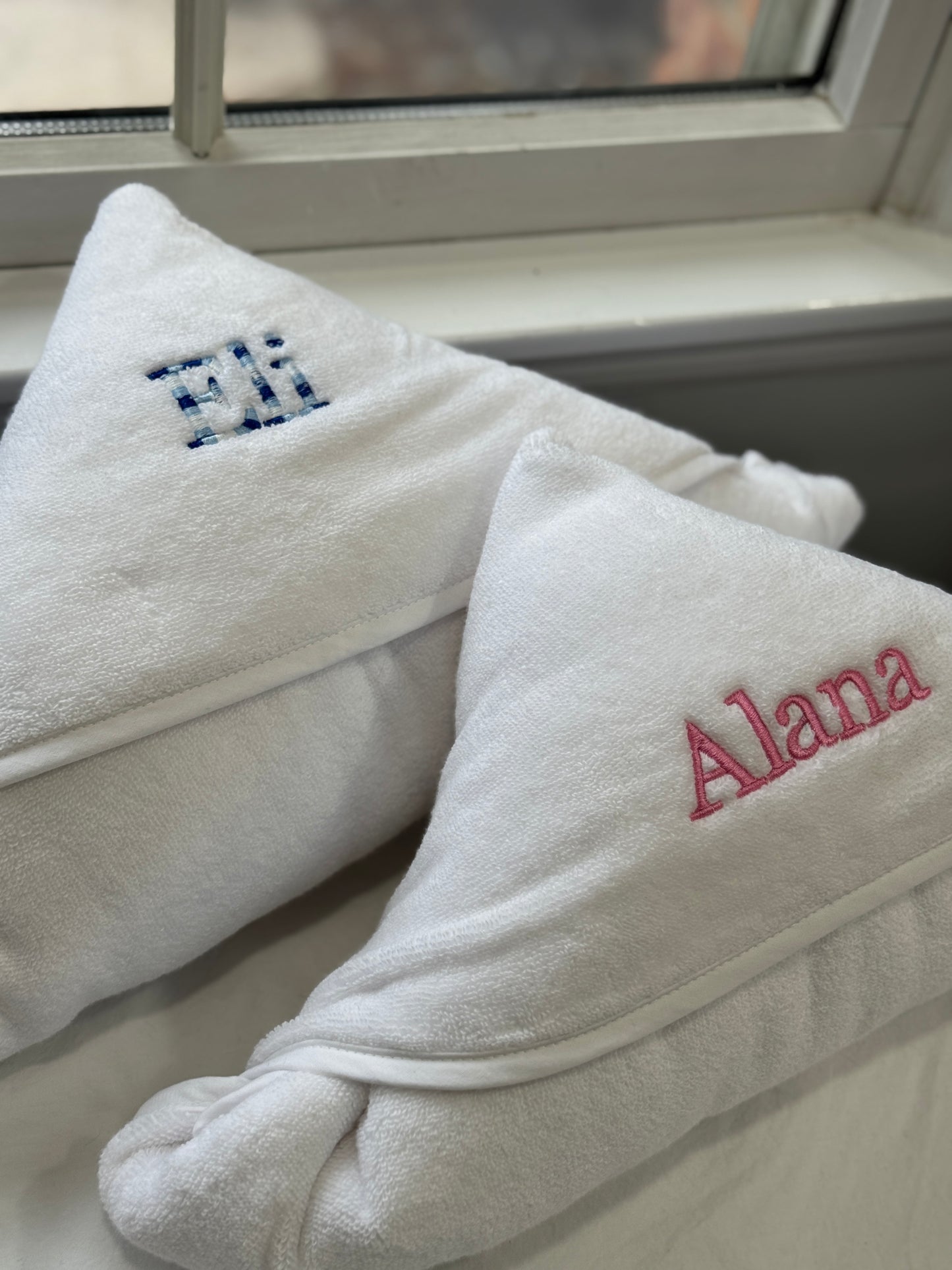 Kids Hooded Towel (Quince Brand)