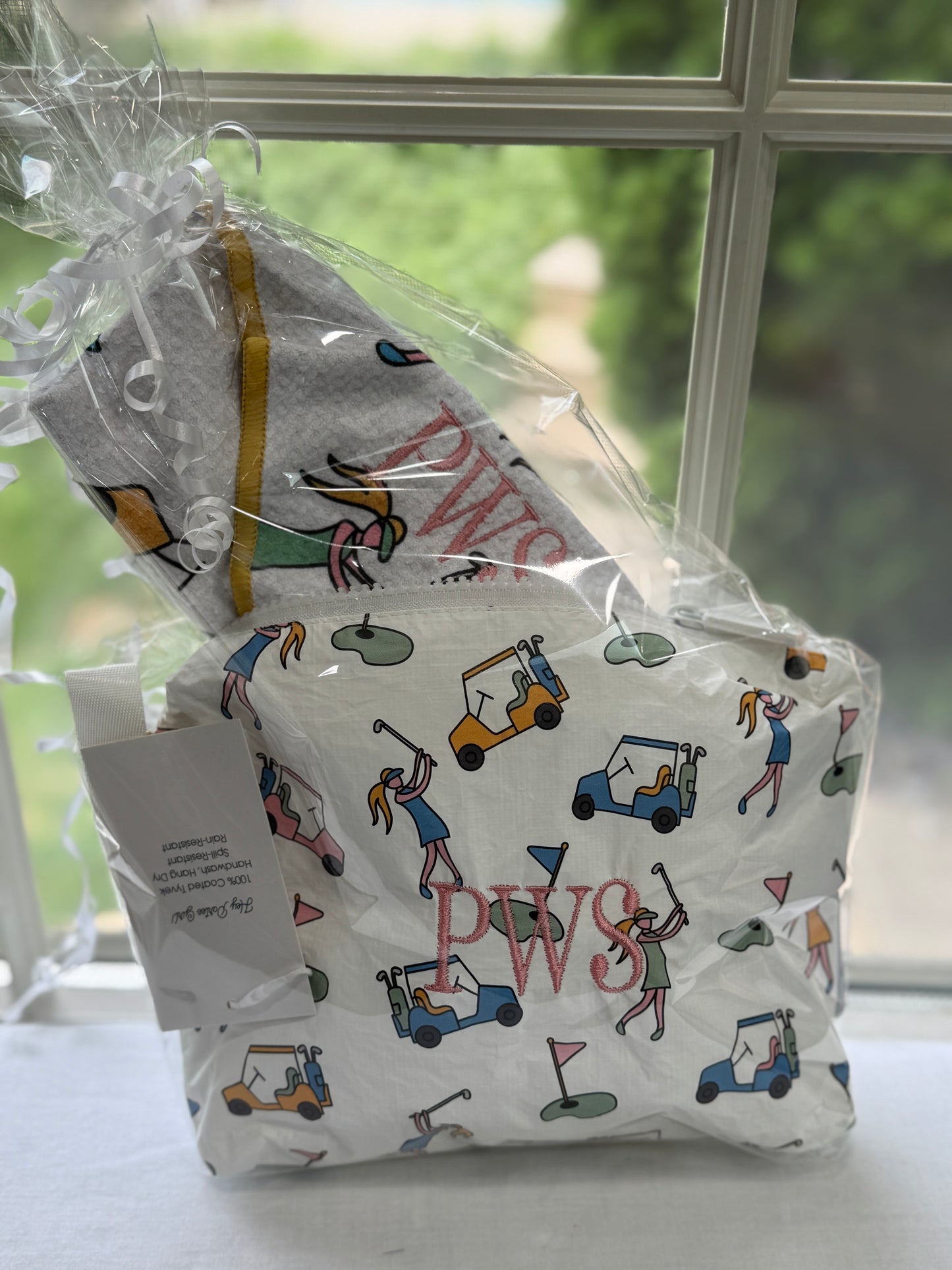 Magnetic Golf Towel + Golf Accessory Bag Set