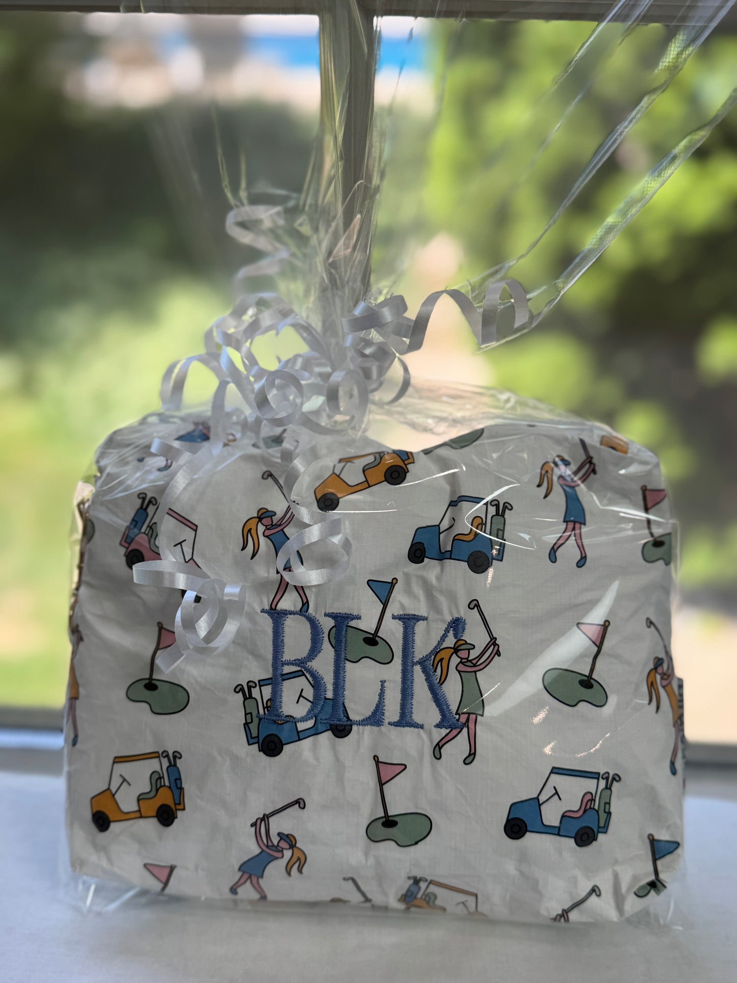 Magnetic Golf Towel + Golf Accessory Bag Set